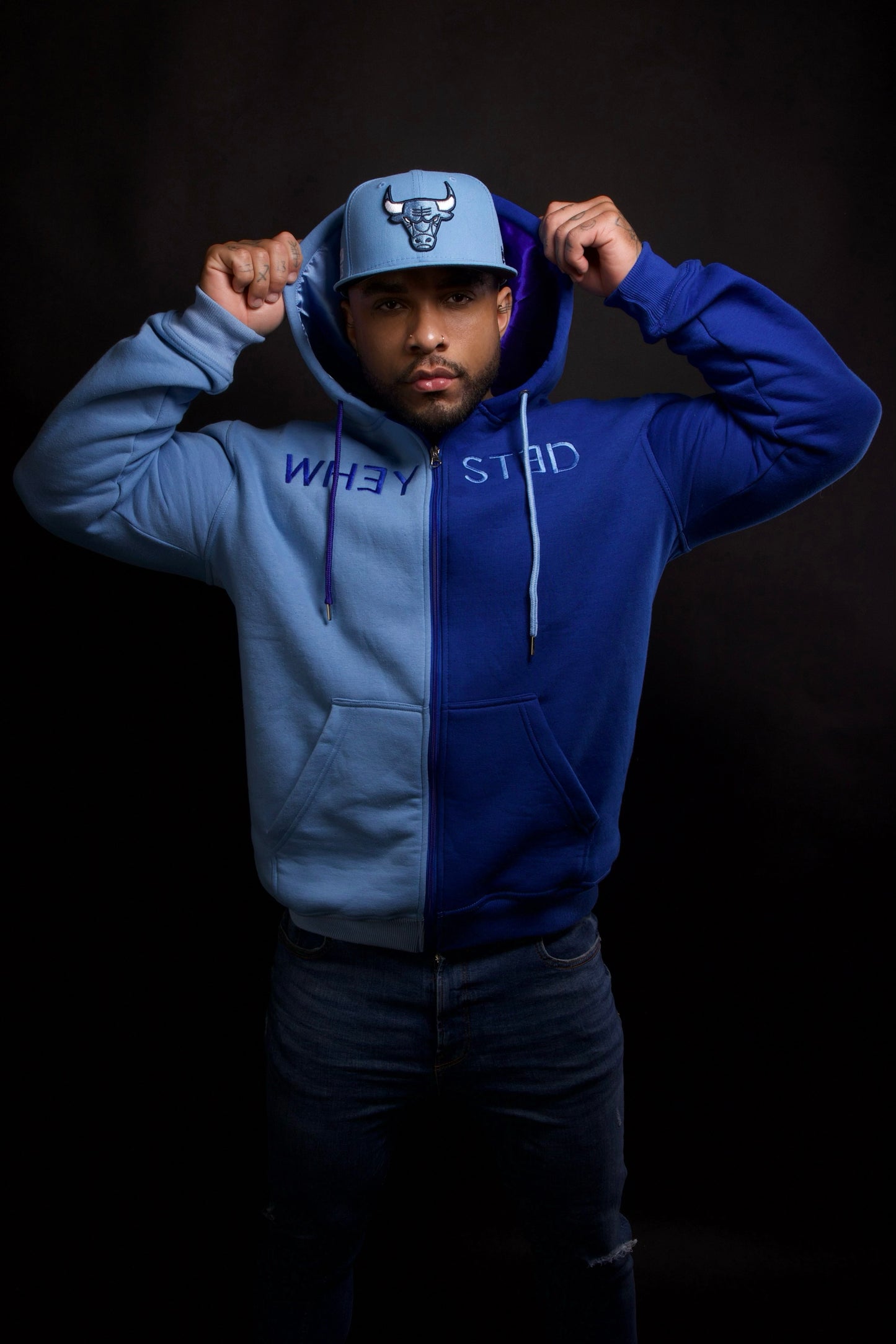 "WHEYSTED" Two-toned Zip-Up Hoodie in Blueberry Pre