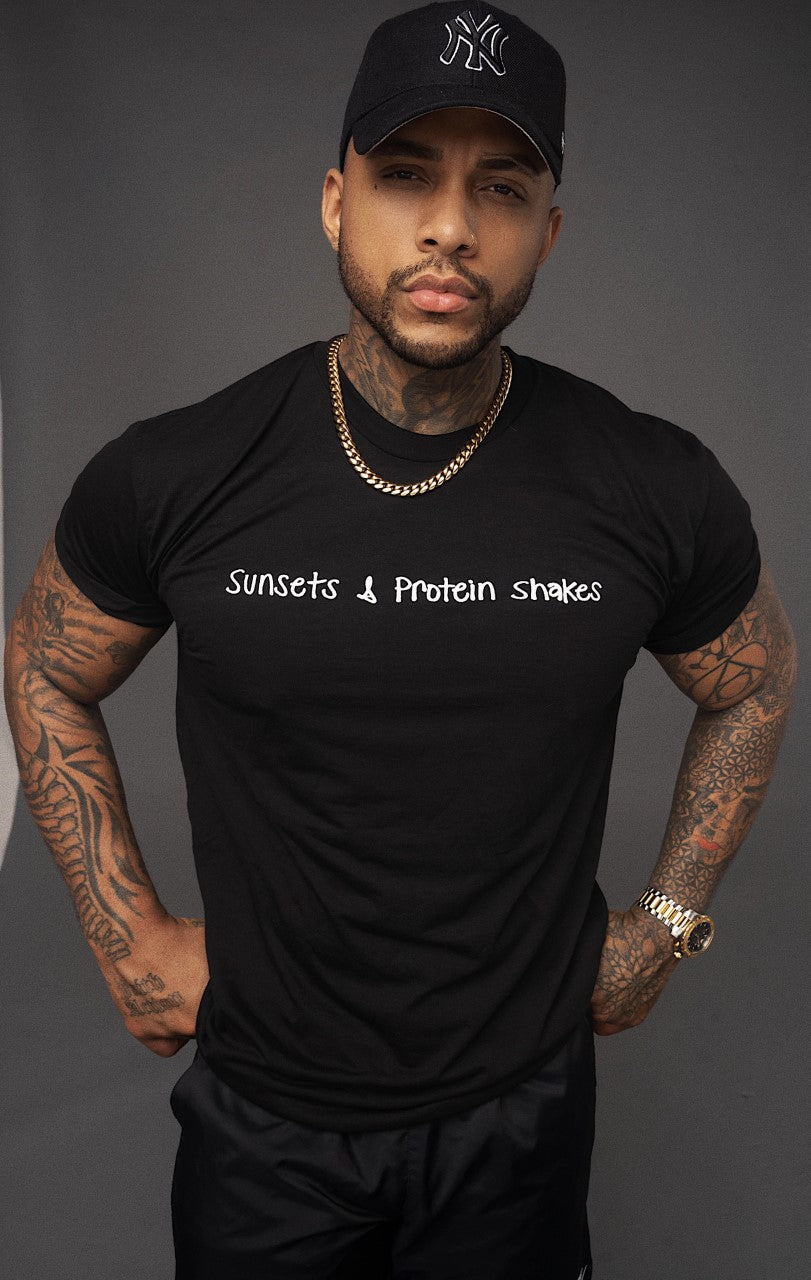 SUNSETS & PROTEIN SHAKES - HANDWRITTEN FRONT - BLACK/WHITE